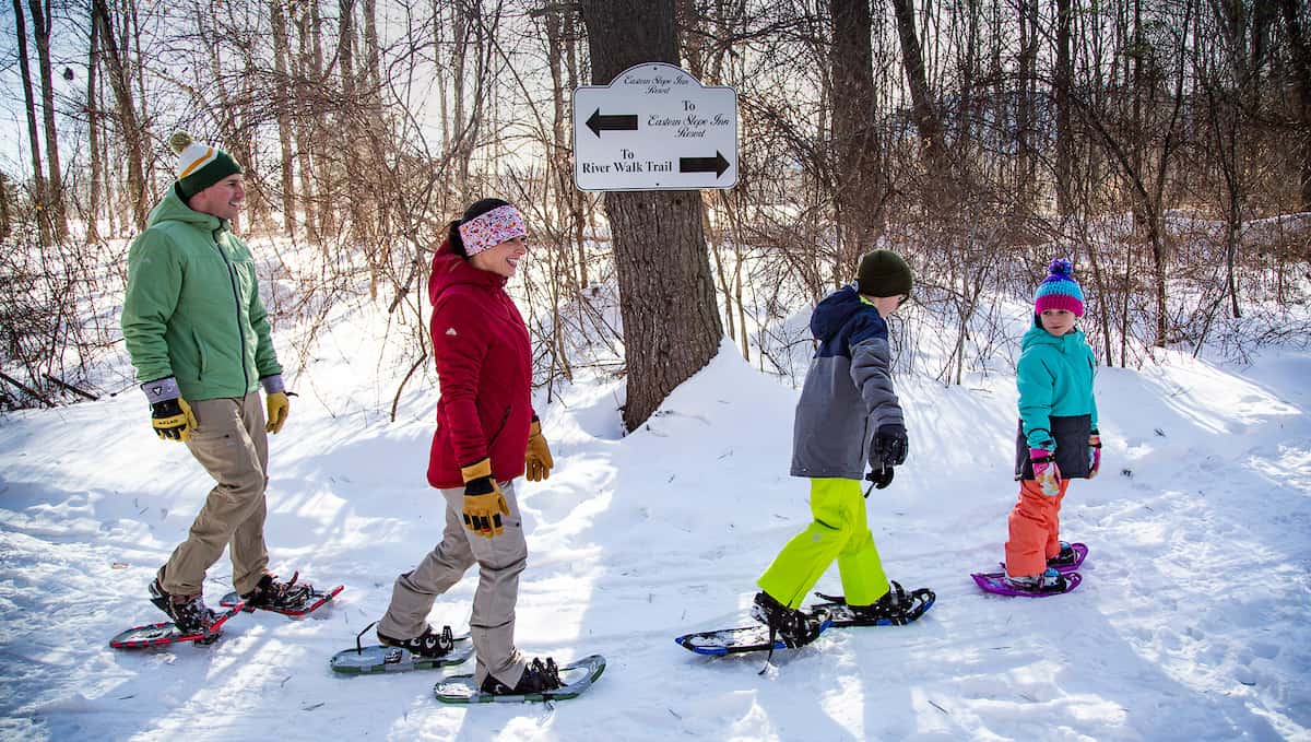 eastern slope inn snowshoeing